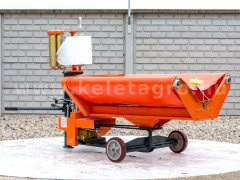 Bale wrapper for Komondor RKB850, RKB870 and RKB1070 round balers - Implements - 