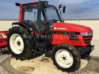 Yanmar AF330 Cabin Japanese Compact Tractor (1)