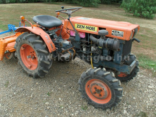 Cliquez-ici pour les plus grandes photos!
2398-0-9937 Kubota B7000 Microracteur japonais (1)