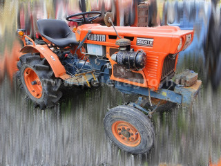 Click here to enlarge photo
1443-51.92-7329 Kubota B6001E Japanese Compact Tractor (1)