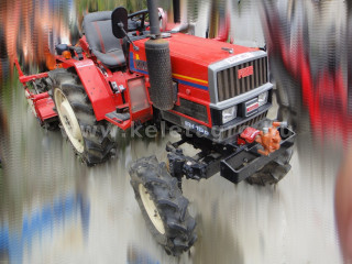 Click here to enlarge photo
6864-127.3-6778 Yanmar FH16D Japanese Compact Tractor (1)