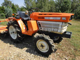 Cliquez-ici pour les plus grandes photos!
2813-98.3-9967 Kubota B1500DT Microracteur japonais (1)