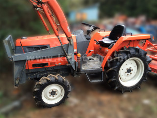 Click here to enlarge photo
8473-160.5-19 Kubota GL21 Japanese Compact Tractor (1)