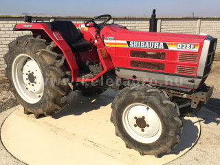 Click here to enlarge photo
579-125.31935064935-4685 Shibaura D28F Japanese Compact Tractor (1)