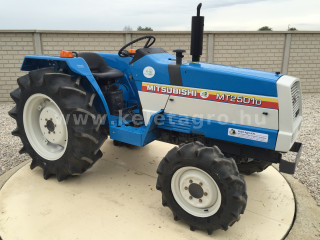 Click here to enlarge photo
3114-89.214155844156-519 Mitsubishi MT2501D Japanese Compact Tractor (1)