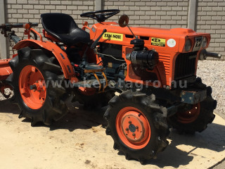 Click here to enlarge photo
8670-108.8774025974-2546 Kubota B7001 Japanese Compact Tractor (1)