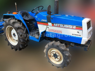 Mitsubishi MT2201D Japanese Compact Tractor (1)