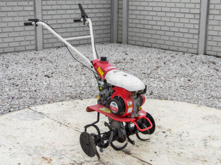 Zum Darstellen grösserer Bilder bitte klicken Sie hier
3366-5.2131428571429-5884 Yanmar HMT200 Japanische Kleintraktor (1)