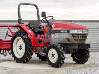 Click here to enlarge photo
7801-250.01045454545-5890 Yanmar AF-24 PowerShift Japanese Compact Tractor (1)