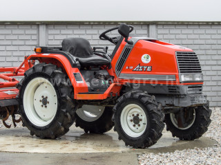 Click here to enlarge photo
6515-166.21818181818-1423 Kubota A-17 Japanese Compact Tractor (1)