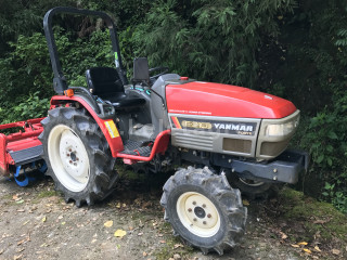 Click here to enlarge photo
7327-233.66558441558-4955 Yanmar F-210 Japanese Compact Tractor (1)