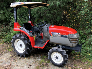 Pentru vizionarea imaginilor mai mari clic aici
9972-163.11428571429-7624 Yanmar AF-15 Tractor japonez mic (1)