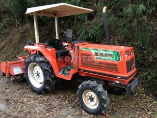 Cliquez-ici pour les plus grandes photos!
2617-173.85727272727-4967 Hinomoto N209 Microracteur japonais (1)