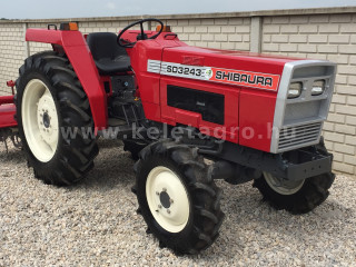 Pentru vizionarea imaginilor mai mari clic aici
3302-218.83123376623-5891 Shibaura SD3243 Tractor japonez mic (1)