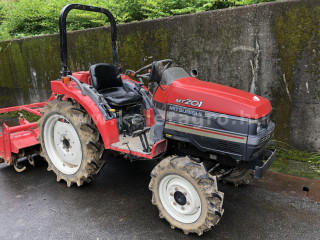 Click here to enlarge photo
2091-155.97655844156-448 Mitsubishi MT201 Japanese Compact Tractor (1)