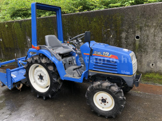 Pentru vizionarea imaginilor mai mari clic aici
1156-184.81298701299-9219 Iseki TF19 Tractor japonez mic (1)