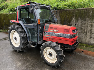 Click here to enlarge photo
4205-285.93103896104-214 Mitsubishi MT367 Cabin Japanese Compact Tractor (1)