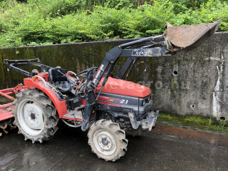 Click here to enlarge photo
274-220.82597402597-1087 Mitsubishi MTZ21 Japanese Compact Tractor with front loader (1)