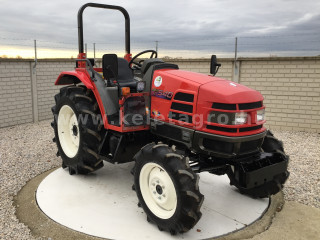 Click here to enlarge photo
3677-340.21282531646-3810 Yanmar US540 Japanese Compact Tractor (1)