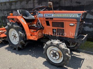 Cliquez-ici pour les plus grandes photos!
8712-77.733-8531 Hinomoto C144 Microracteur japonais (1)