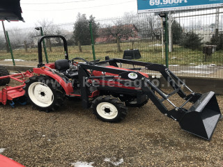 Mitsubishi MT200 Japanese Compact Tractor with front loader (1)