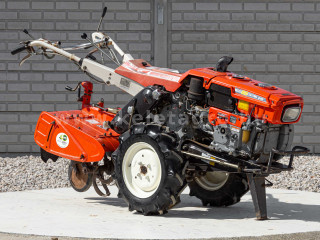 Kubota K750 Japanese Compact Tractor (1)