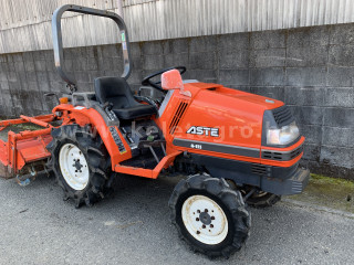 Click here to enlarge photo
1705-139.31-5490 Kubota A-155 Japanese Compact Tractor (1)