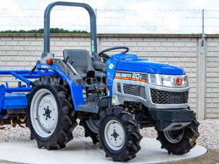 Click here to enlarge photo
908-174.40232467532-1905 Iseki THS20 Japanese Compact Tractor (1)