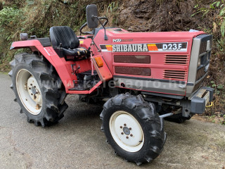Zum Darstellen grösserer Bilder bitte klicken Sie hier
941-237.599-7945 Shibaura D23F Japanische Kleintraktor (1)