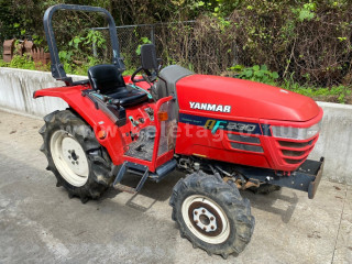 Click here to enlarge photo
7662-4.9874155844156-1723 Yanmar AF-230 PowerShift Japanese Compact Tractor (1)