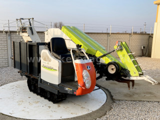 Kubota CH-152F Carrot Harvester  (1)