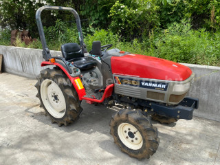 Click here to enlarge photo
9363-4.475025-2722 Yanmar F-210 Japanese Compact Tractor (1)
