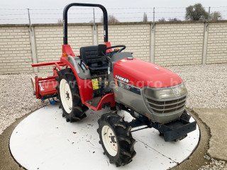 Yanmar AF-17 Japanese Compact Tractor (1)
