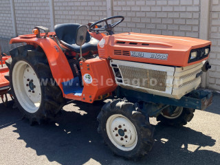 Click here to enlarge photo
4072-3.990746835443-1991 Kubota B1600DT Japanese Compact Tractor (1)