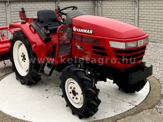 Click here to enlarge photo
2660-7.6277777777778-9406 Yanmar AF326 PowerShift Japanese Compact Tractor (1)