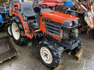 Click here to enlarge photo
5289-5.5253246753247-6916 Kubota B72 Japanese Compact Tractor (1)
