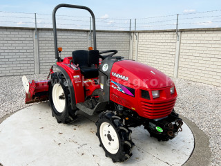 Click here to enlarge photo
1788-4.35-3831 Yanmar KE-3D Hydrostatic Japanese Compact Tractor (1)