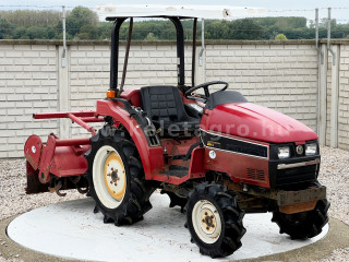 Click here to enlarge photo
7320-3.1556784810127-4747 Mitsubishi MT165 Japanese Compact Tractor (1)