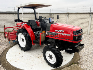 Click here to enlarge photo
1647-7.637987012987-6044 Mitsubishi MT225 Japanese Compact Tractor (1)