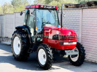 Click here to enlarge photo
2097-17.544303797468-7450 Yanmar AF-620 A/C Cabin Japanese Compact Tractor (1)
