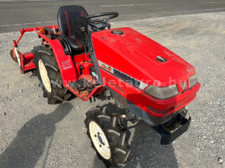 Cliquez-ici pour les plus grandes photos!
8127-3.9691558441558-3595 Yanmar KE-3D Microracteur japonais (1)