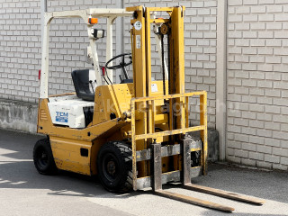 Cliquez-ici pour les plus grandes photos!
3754-2-8798 TCM FVG10N15 (1)