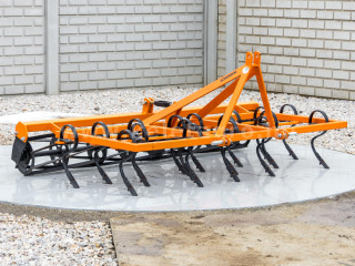 Combinator 180 cm, for Japanese compact tractors, with spring tines and clod crusher, Komondor SKO-180 (1)