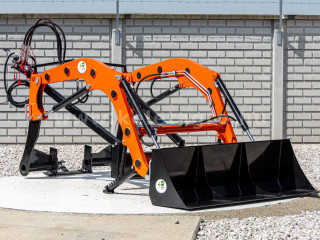 Frontlader für Kubota GL23 japanischen Kleintraktor, Komondor PHR-GL23 (1)