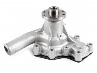 Isuzu 4JG2 water pump (1)