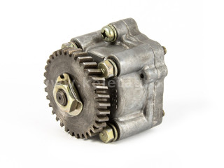 Kubota D850 oil pump, used (1)