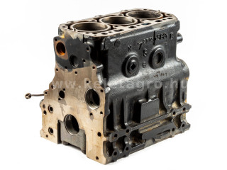 Yanmar 3TNS82 engine block, used (1)