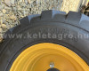 Jeu de roues avec pneus industriels pour le petit tracteur Force 325 Stage V (10)