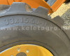 Jeu de roues avec pneus industriels pour le petit tracteur Force 325 Stage V (11)